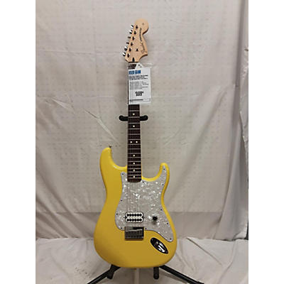 Fender Used 2023 Fender Tom Delonge Signature Stratocaster Yellow Solid Body Electric Guitar