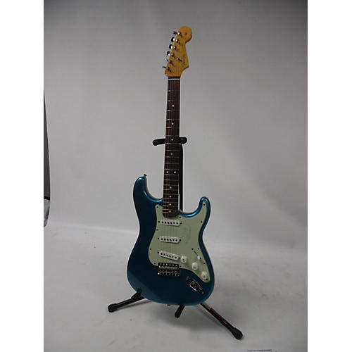 Fender Used 2023 Fender Vintera 60s Stratocaster Metallic Aqua Marine Solid Body Electric Guitar Metallic Aqua Marine