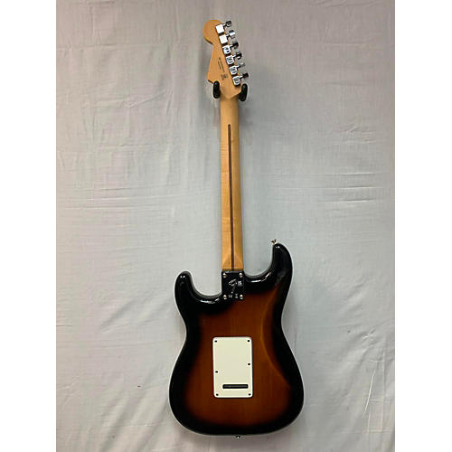 Fender Used 2024 Fender 70th Anniversary Player Stratocaster 2 Tone Sunburst 2 Tone Sunburst