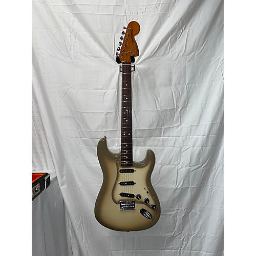 Fender Used 2024 Fender 70th Anniversary Vintera II Stratocaster Antigua Solid Body Electric Guitar Antigua