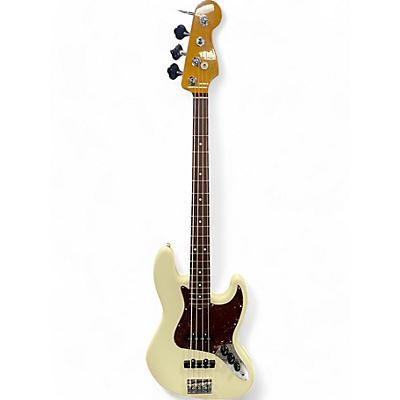 Used 2024 Fender American Professional 2 Jazz Bass Cream Electric Bass Guitar