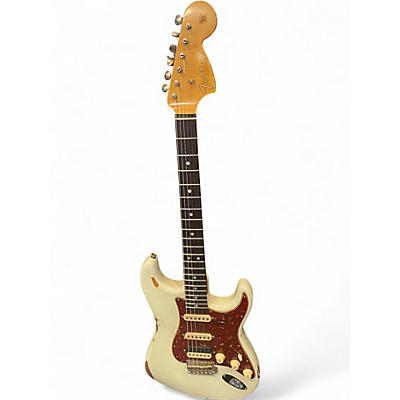 Used 2024 Fender Limited-Edition '67 Stratocaster HSS Journeyman Relic Aged Vintage White Solid Body Electric Guitar