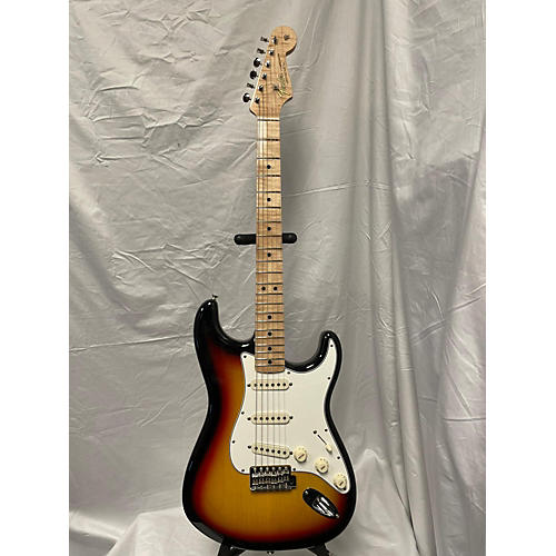 Fender Used 2024 Fender Ltd 65 Strat Mpl Nos 3 Color Sunburst Solid Body Electric Guitar 3 Color Sunburst