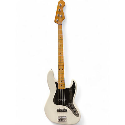 Used 2024 Fender Player Jazz Bass Olympic White Electric Bass Guitar