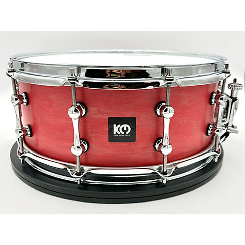 Kings Custom Drums Used 2024 Kings Custom Drums 6X14 Red Sparkle Maple Snare Drum Silve Gold Sparkle W/ Red Stain Silve Gold Sparkle W/ Red Stain 13