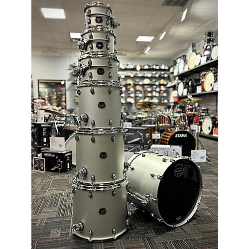 Mapex Used 2024 Mapex 7 piece Saturn Evolution Birch Iridium Silver Drum Kit Iridium Silver