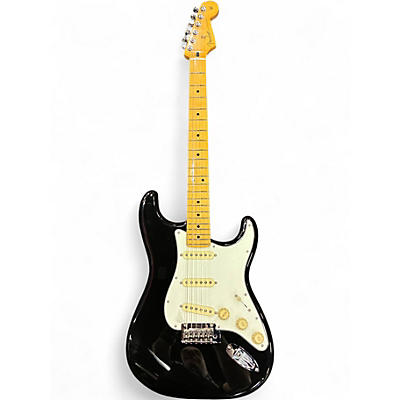 Used 2025 Fender Player II Stratocaster  Black Solid Body Electric Guitar