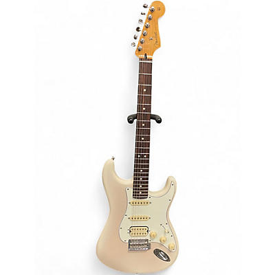 Used 2025 Fender Player II Stratocaster HSS Chambered Ash Body White Blonde Solid Body Electric Guitar