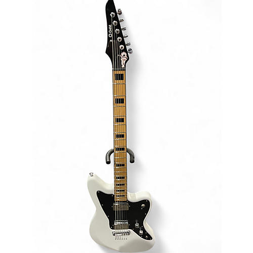Used 2025 G4m G4M 638 BARITONE VI ELECTRIC GUITAR WHITE Classic White Baritone Guitars Classic White