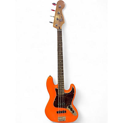 Used 2025 Squier Classic Vibe 1960S Jazz Bass Tahitian Coral Electric Bass Guitar