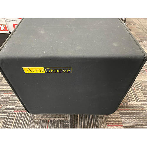 AccuGroove Used AccuGroove Tri 210-L Bass Cabinet