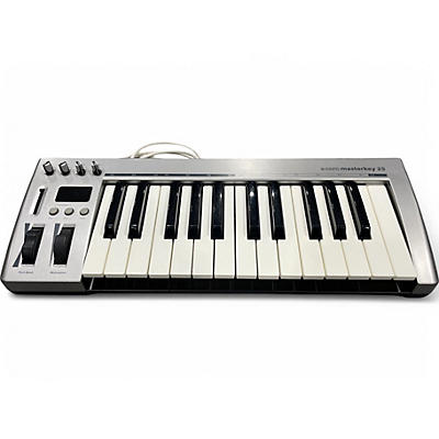 Used Acorn MASTERKEY 25 MIDI Controller