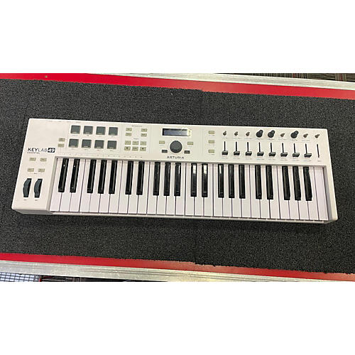 Akai Professional Used Akai Professional Advance 49 MIDI Controller