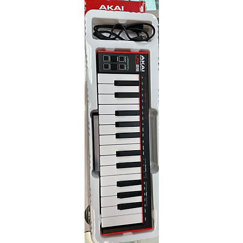 Akai Professional Used Akai Professional LPK25 MIDI Controller