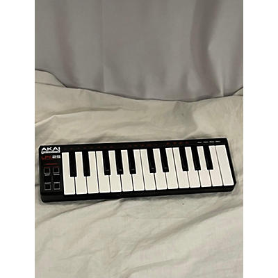 Akai Professional Used Akai Professional LPK25 MIDI Controller