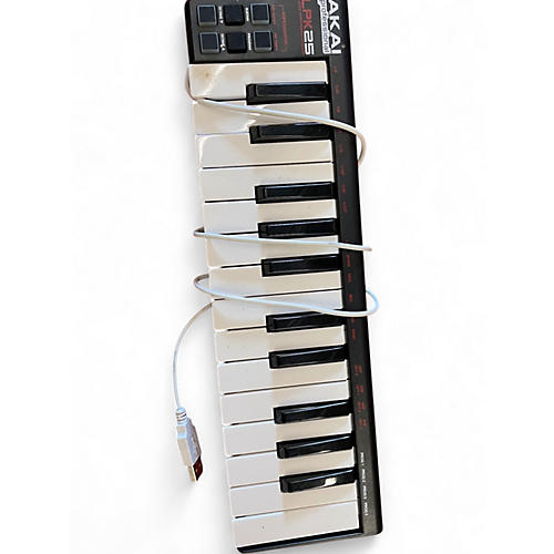 Used Akai Professional LPK25 MIDI Controller
