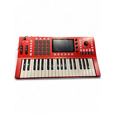 Used Akai Professional MPC KEYS 37 Keyboard Workstation