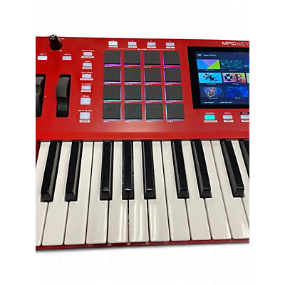 Used Akai Professional MPC KEYS 37 Keyboard Workstation