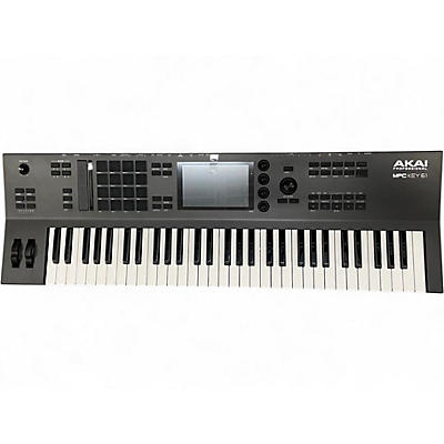 Used Akai Professional MPC KEYS 61 Keyboard Workstation