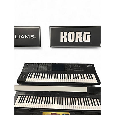 Used Akai Professional MPC Key 61 Keyboard Workstation