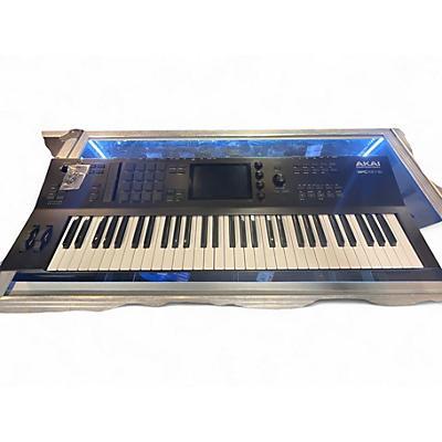 Used Akai Professional MPC Key 61 Keyboard Workstation