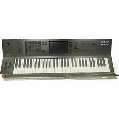 Used Akai Professional MPC Key 61 Keyboard Workstation