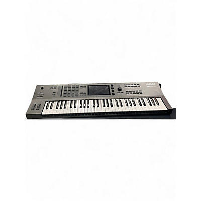 Used Akai Professional MPC Key 61 Keyboard Workstation