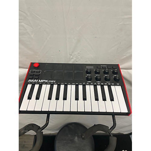 Akai Professional Used Akai Professional MPK Mini MIDI Controller