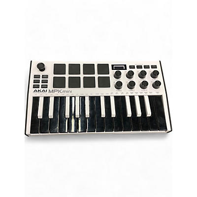 Akai Professional Used Akai Professional MPK Mini MIDI Controller