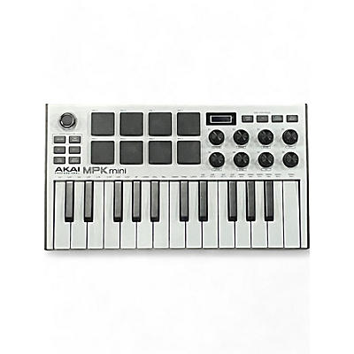 Akai Professional Used Akai Professional MPK Mini MIDI Controller