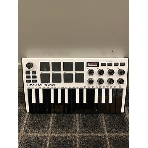 Akai Professional Used Akai Professional MPK Mini MKII MIDI Controller