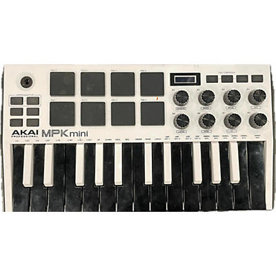 Akai Professional Used Akai Professional MPK Mini MKII MIDI Controller