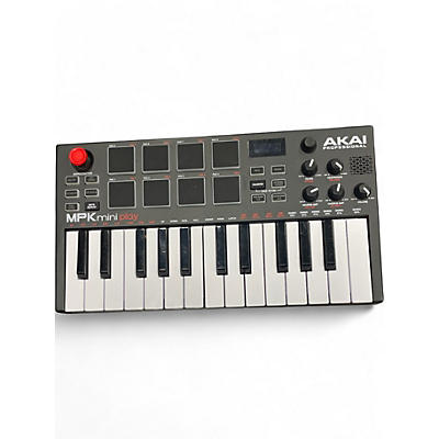 Used Akai Professional MPK Mini play