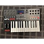 Used Akai Professional Used Akai Professional MPK225 25-Key MIDI Controller