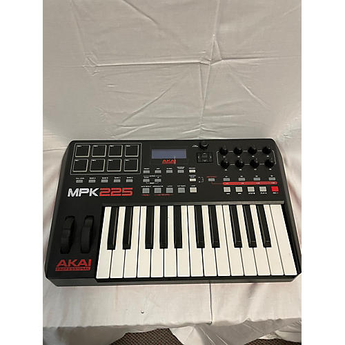 Akai Professional Used Akai Professional MPK225 25-Key MIDI Controller