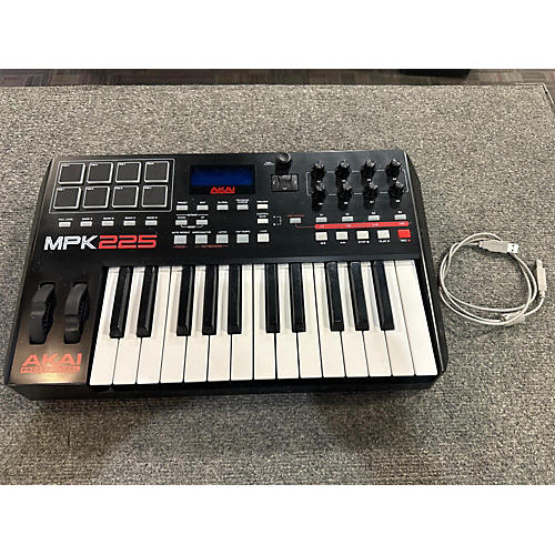 Akai Professional Used Akai Professional MPK225 25-Key MIDI Controller