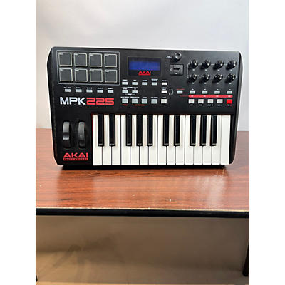 Akai Professional Used Akai Professional MPK225 25-Key MIDI Controller