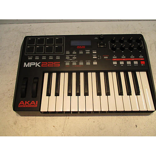 Akai Professional Used Akai Professional MPK225 25-Key MIDI Controller