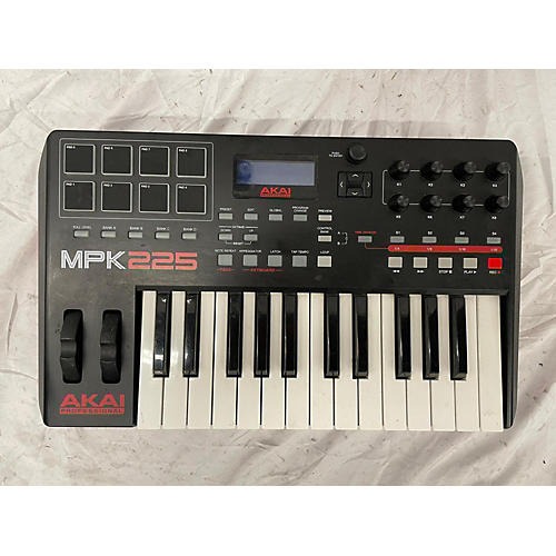 Akai Professional Used Akai Professional MPK225 25-Key MIDI Controller