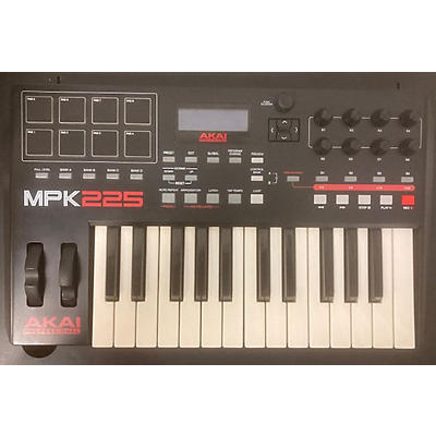 Akai Professional Used Akai Professional MPK225 25-Key MIDI Controller