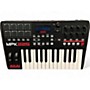 Used Akai Professional Used Akai Professional MPK225 25-Key MIDI Controller