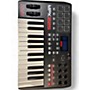 Used Akai Professional Used Akai Professional MPK225 25-Key MIDI Controller