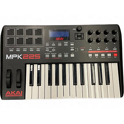 Used Akai Professional MPK225 25-Key MIDI Controller