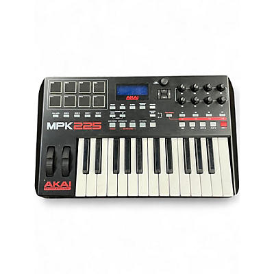 Used Akai Professional MPK225 25-Key MIDI Controller