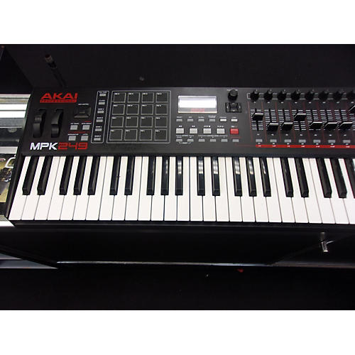 Akai Professional Used Akai Professional MPK49 49 Key MIDI Controller