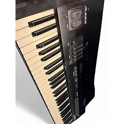 Used Alesis QS6.1 Keyboard Workstation