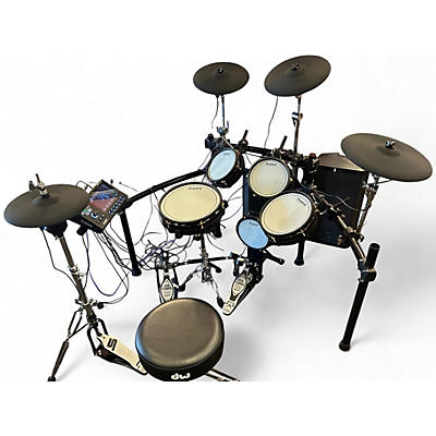 Used Alesis STRATA CORE W TAMA DOUBLE KICK DW THRONE AND SPL HIHAT STAND Electric Drum Set