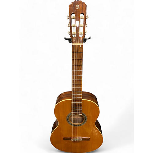 Used Alhambra 1 C Natural Classical Acoustic Guitar Natural