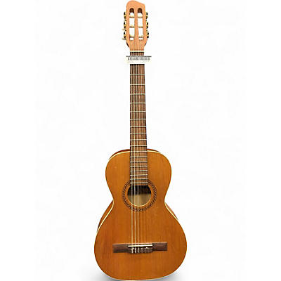 Used Art & Lutherie Ami Nylon Cedar Cedar Acoustic Electric Guitar