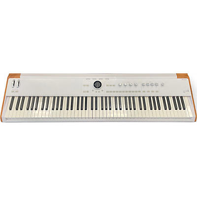 Used Arturia ASTROLAB 88 Keyboard Workstation